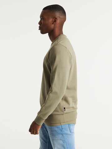 CHASIN' Sweatshirt 'Toby' in Green