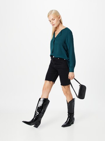VILA Blouse in Green