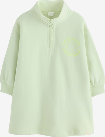 Next Mekko värissä vihreä: etupuoli