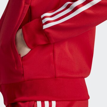 ADIDAS ORIGINALS - Sudadera con cremallera 'Adicolor Classics' en rojo