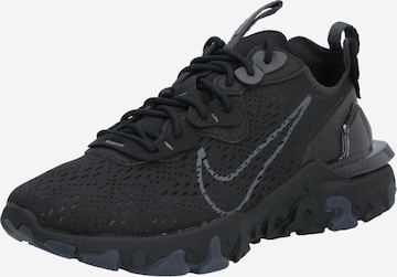 Baskets basses 'REACT VISION' Nike Sportswear en noir : devant