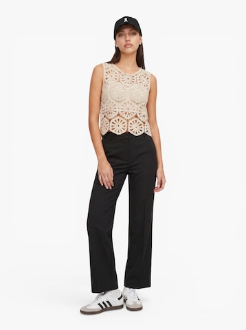 JDY Knitted Top 'JDYVIC' in Beige