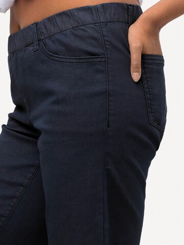 Ulla Popken Slimfit Shorts in Blau