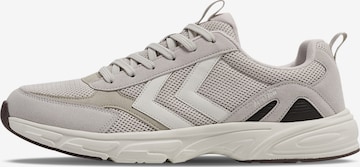 Hummel Sneaker in Silber: Vorderseite