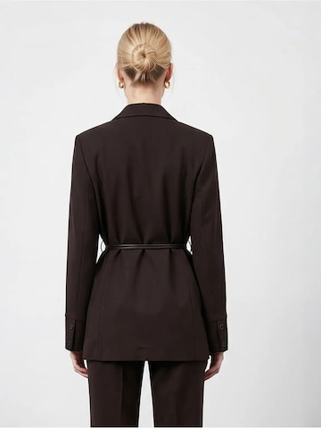 Blazer Bianco Lucci en marron