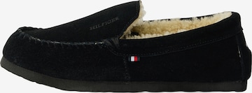 juoda TOMMY HILFIGER Mokasinai: priekis