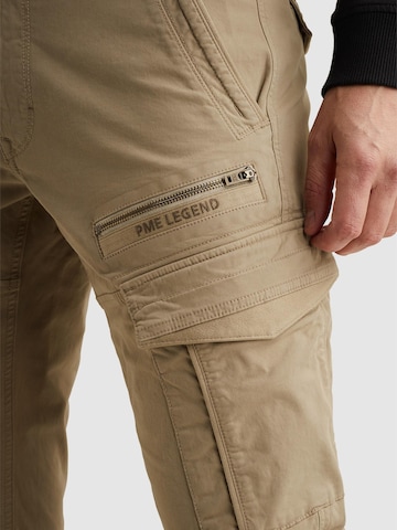 Loosefit Pantaloni 'Nordrop relaxed fit cargo pants' di PME Legend in beige