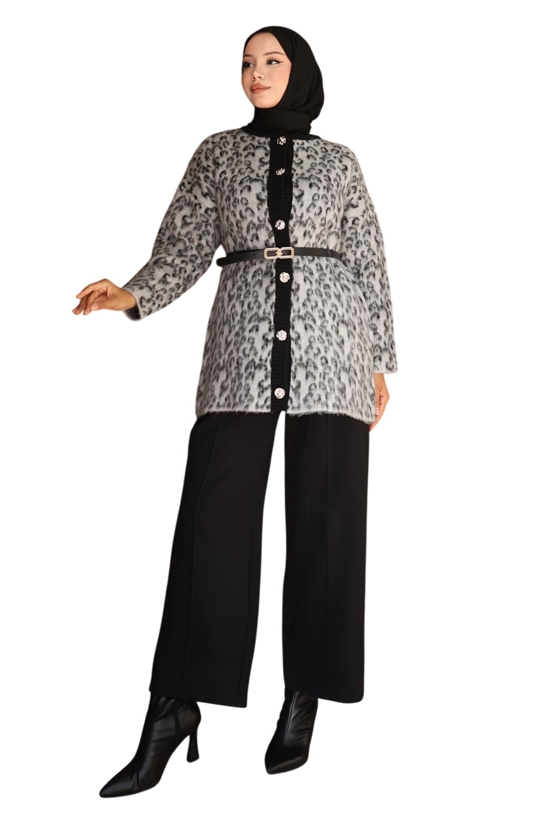 MODAMIHRAM Knit cardigan in Grey