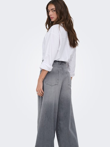 Wide Leg Jean 'ONLFrancesca' ONLY en gris
