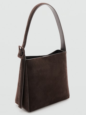 MANGO Olkalaukku 'Igor' värissä ruskea