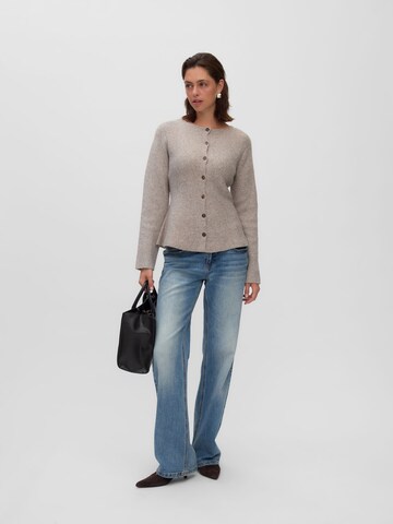 VERO MODA Knit cardigan 'VMDoffyjaquard' in Grey