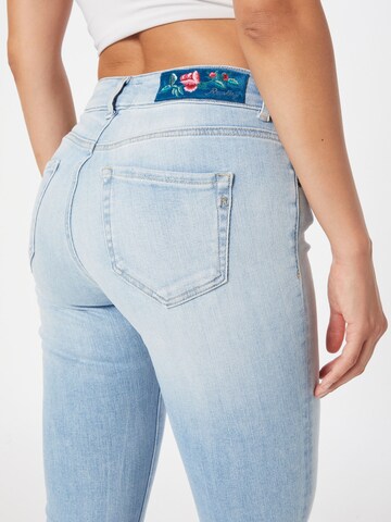 REPLAY Slimfit Jeans 'FAABY' in Blauw