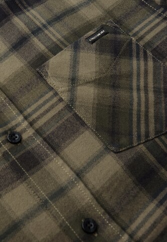 Street One MEN Regular fit Button Up Shirt 'Flanell' in Green