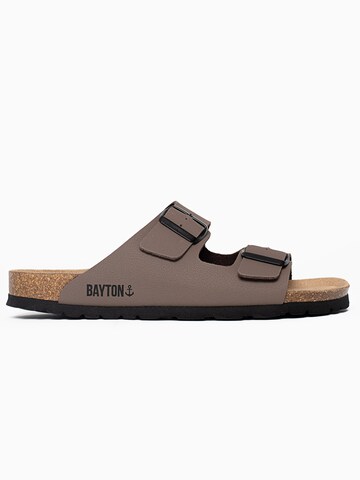 Bayton Pantolette  'Atlas' in Braun