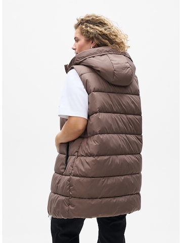 Gilet 'Carylie' Zizzi en marron