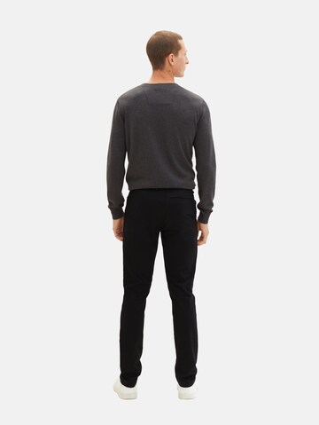 Coupe slim Pantalon chino 'Travis' TOM TAILOR en noir