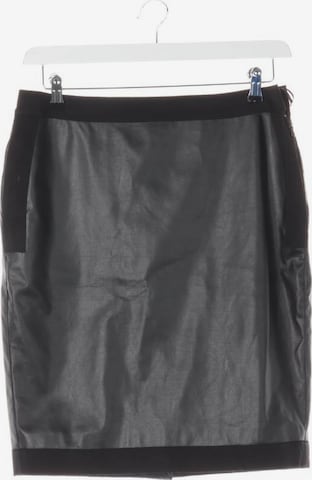 Lanvin Skirt in L in Black: front