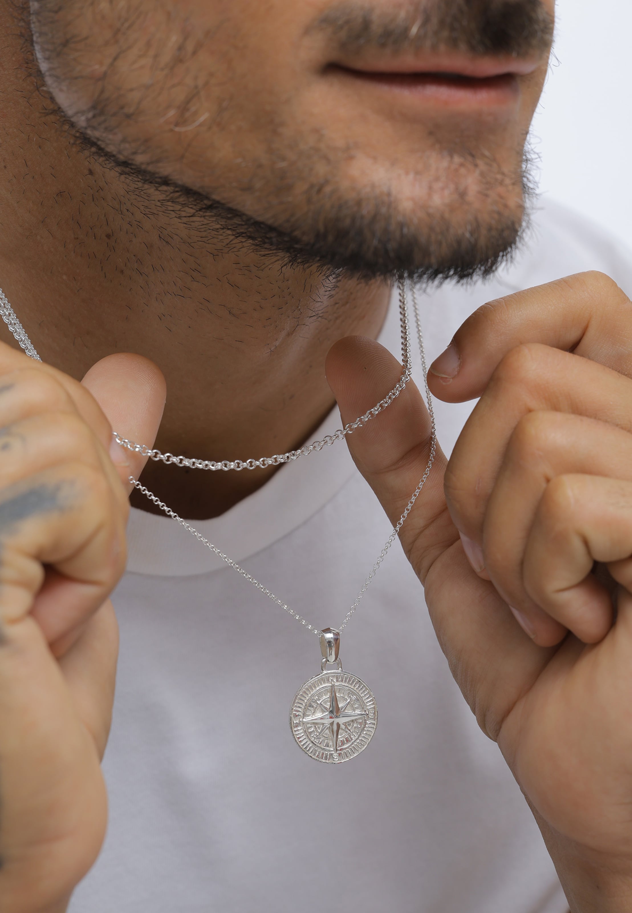 KUZZOI Kett 'Kompass', värv Hõbe: eest vaates