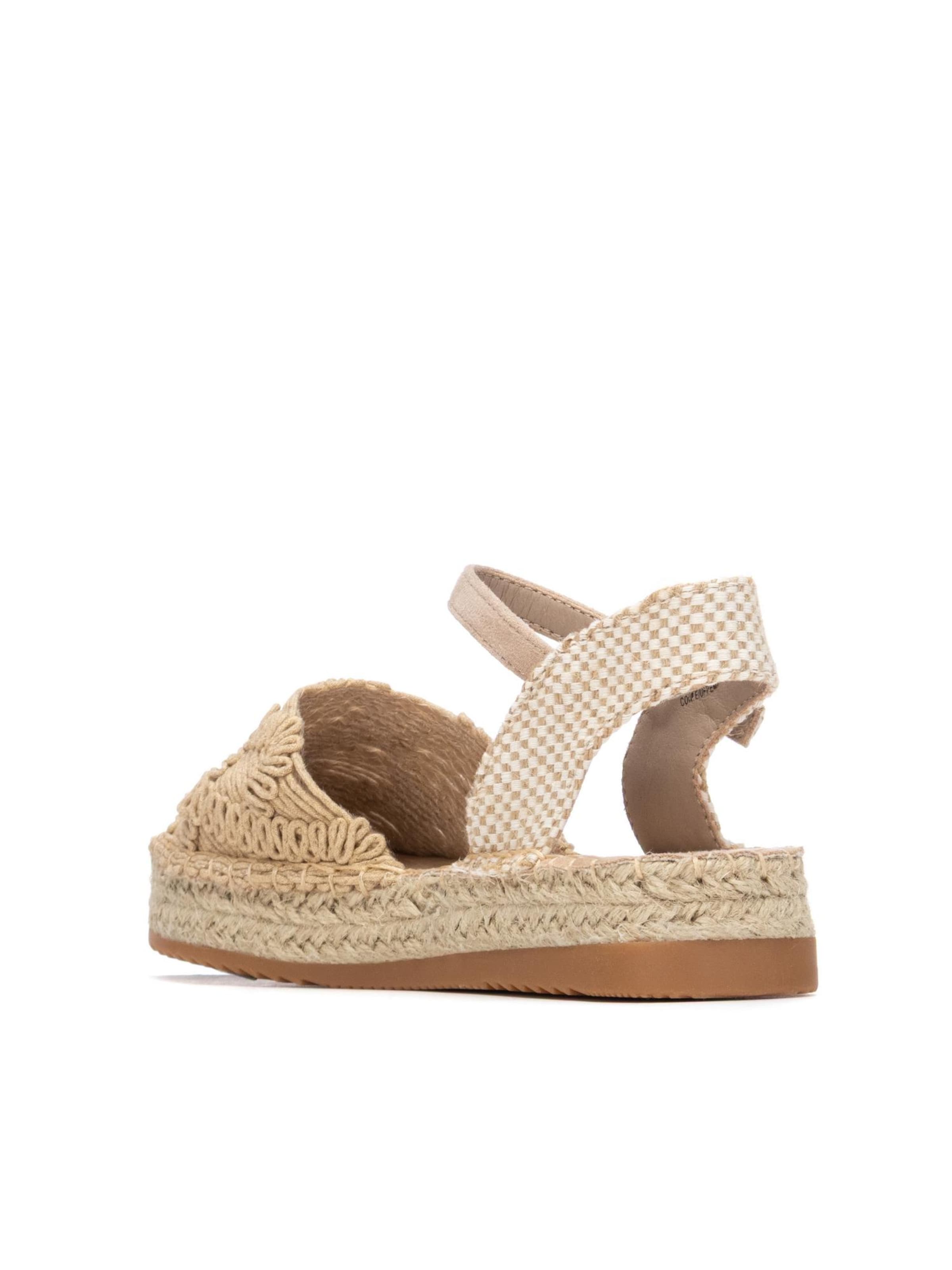 Xti Sandals in Beige
