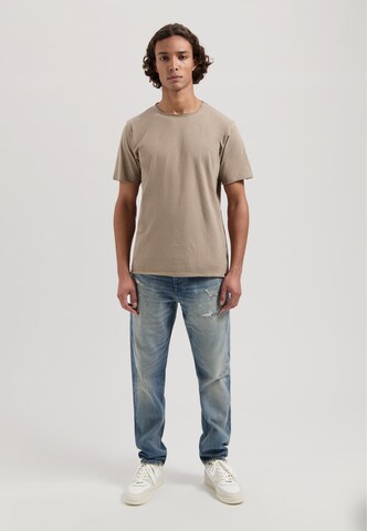 T-Shirt 'The Mc. Queen' Dstrezzed en gris