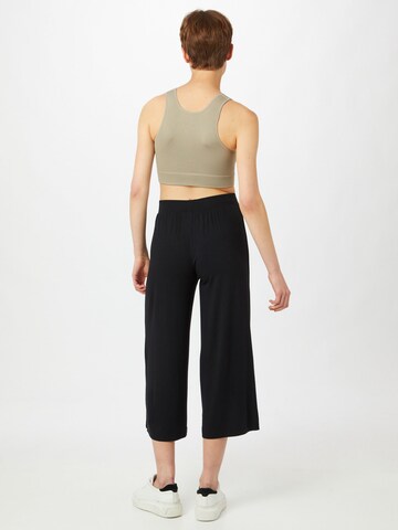 b.young Loose fit Pants in Black