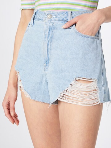 HOLLISTER Loosefit Shorts in Blau