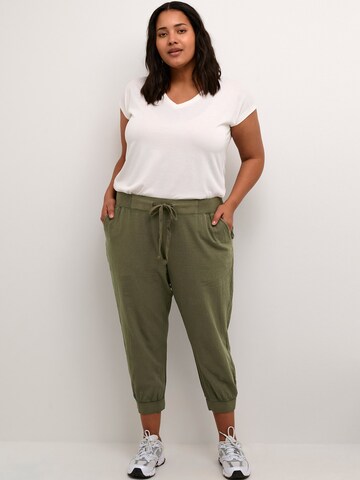 Tapered Pantaloni 'Nana ' di KAFFE CURVE in verde