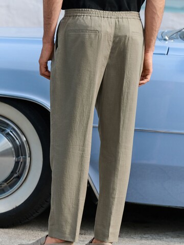 Next Loosefit Bandplooibroek in Groen