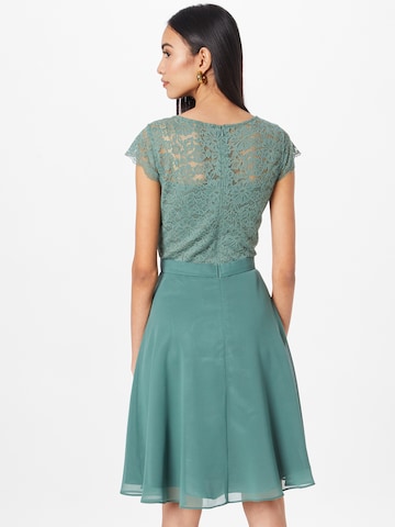 VM Vera Mont - Vestido de cocktail em verde