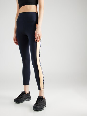 Skinny Pantalon de sport 'HEART INTO IT' ROXY en noir : devant