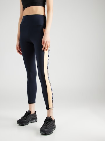 Skinny Pantaloni sport 'HEART INTO IT' de la ROXY pe negru: față