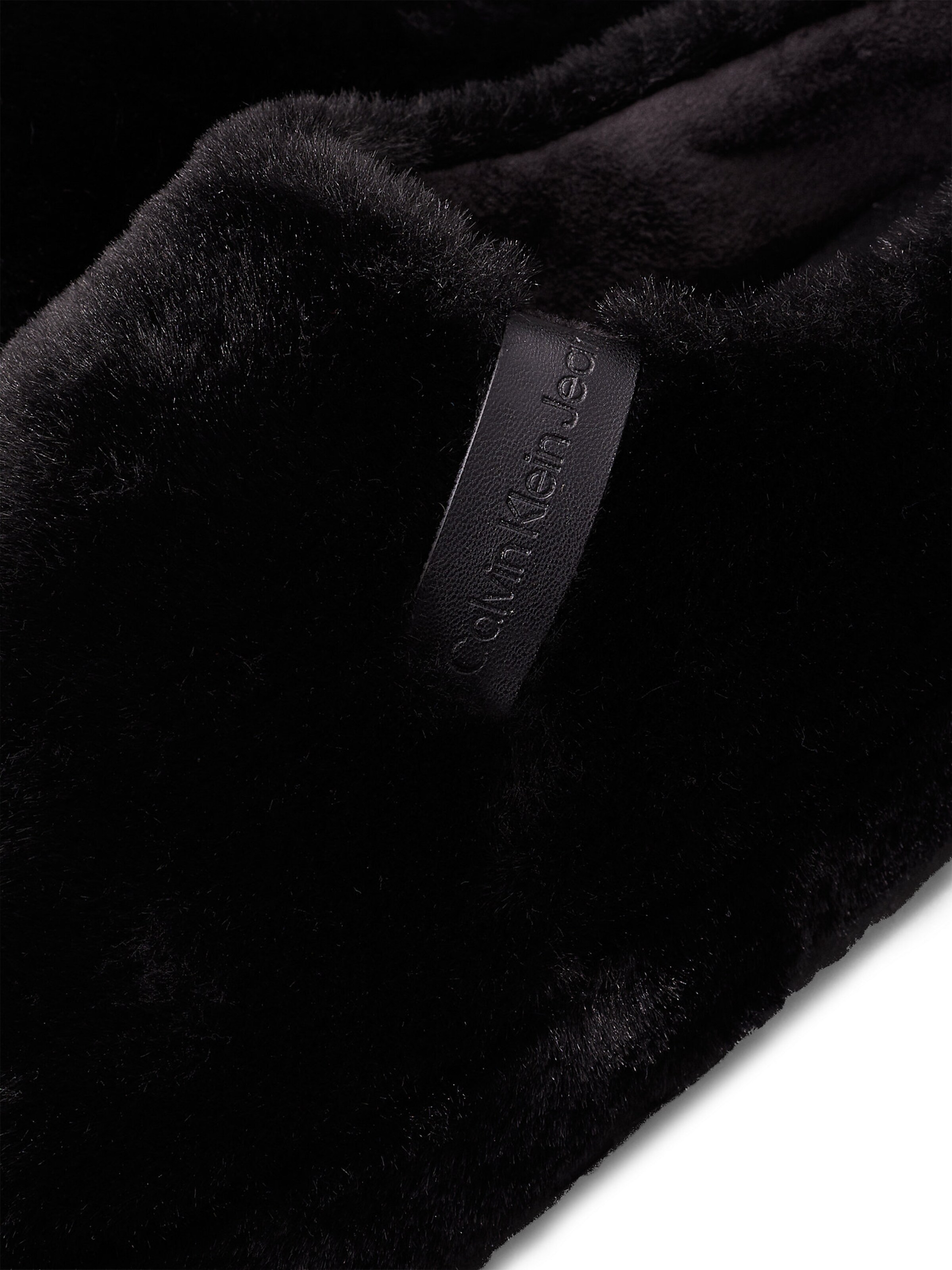 Pantoufle Calvin Klein en noir