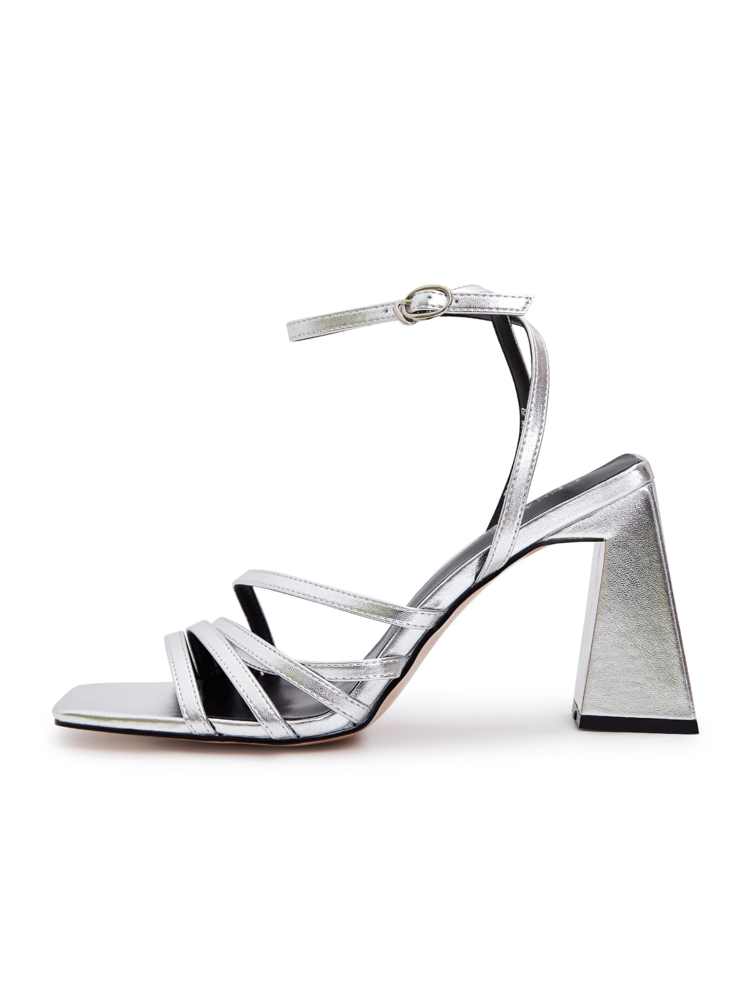 CESARE GASPARI Strap Sandals in Silver: front