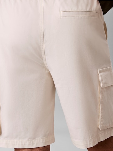 Regular Pantalon cargo Calvin Klein Jeans en beige