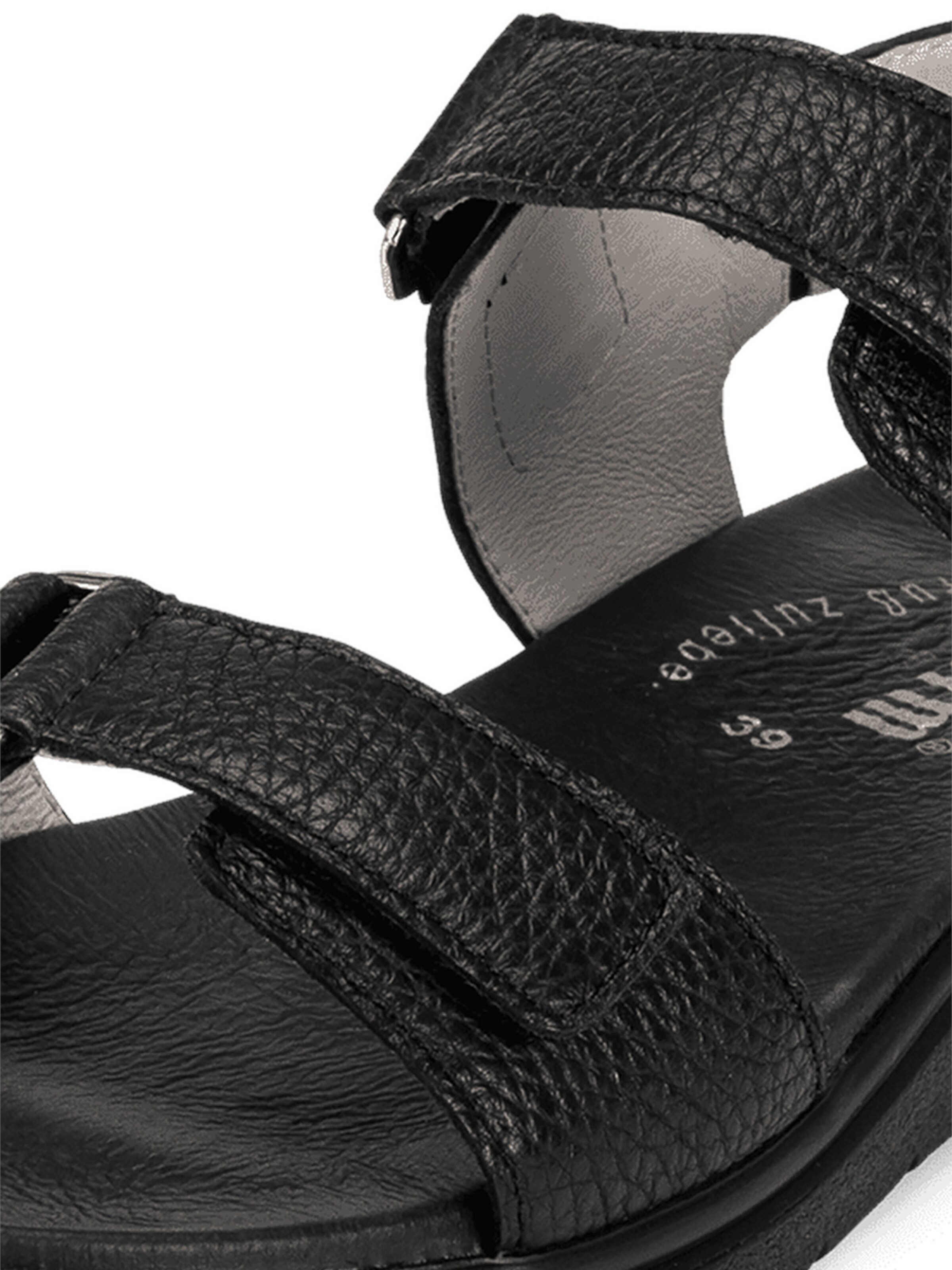 VITAFORM Strap Sandals in Black