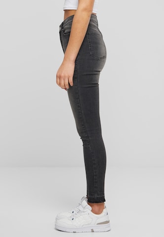 Urban Classics Slimfit Jeans in Zwart