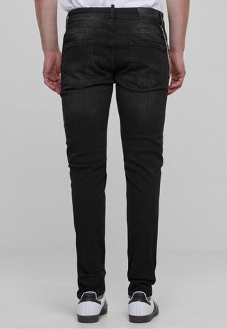 2Y Premium Tapered Jeans in Schwarz