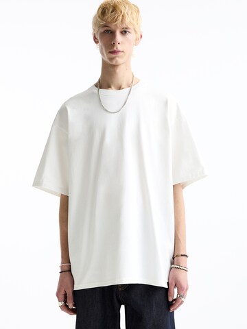 T-Shirt Pull&Bear en blanc : devant