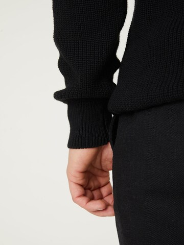 DAN FOX APPAREL Sweater 'Bilal' in Black