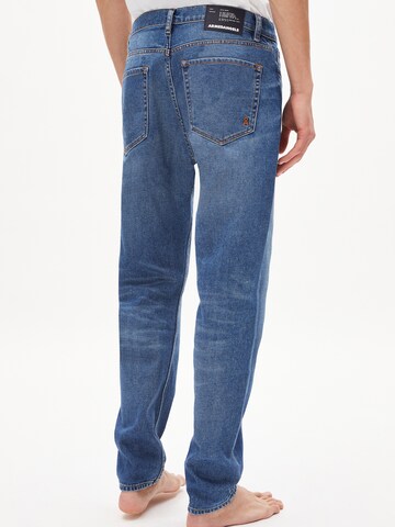 ARMEDANGELS Regular Jeans 'ARJO TARPA' in Blauw