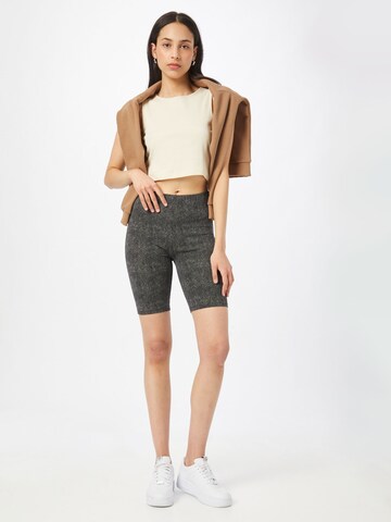 mbym Skinny Fit Клин 'Emelia' в черно