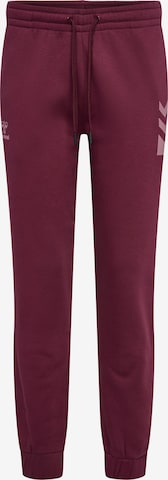 Hummel Tapered Sportbroek in Rood: voorkant