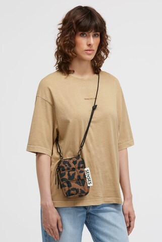 SENSES.THE LABEL Smartphone Case in Brown: front