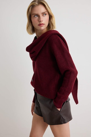 Trendyol Strickjacke in Rot