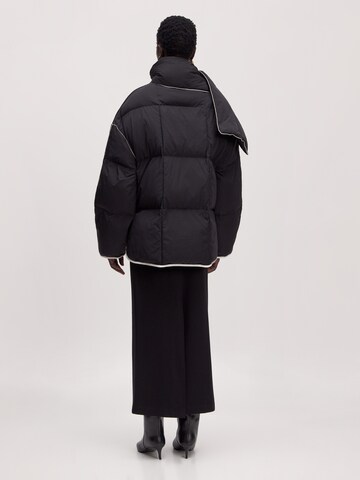 EDITED Χειμερινό μπουφάν 'Azaria' σε μαύρο