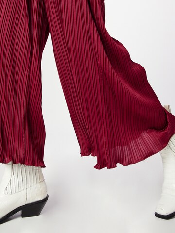 ABOUT YOU Lużny krój Spodnie 'Letizia' w kolorze różowy