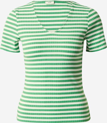JDY T-shirt 'FRANSISKA' i grön: framsida