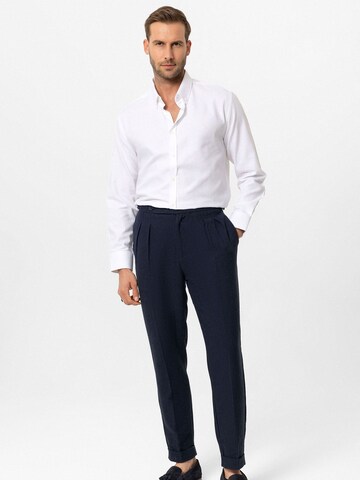 Comfort fit Camicia business di Antioch in bianco