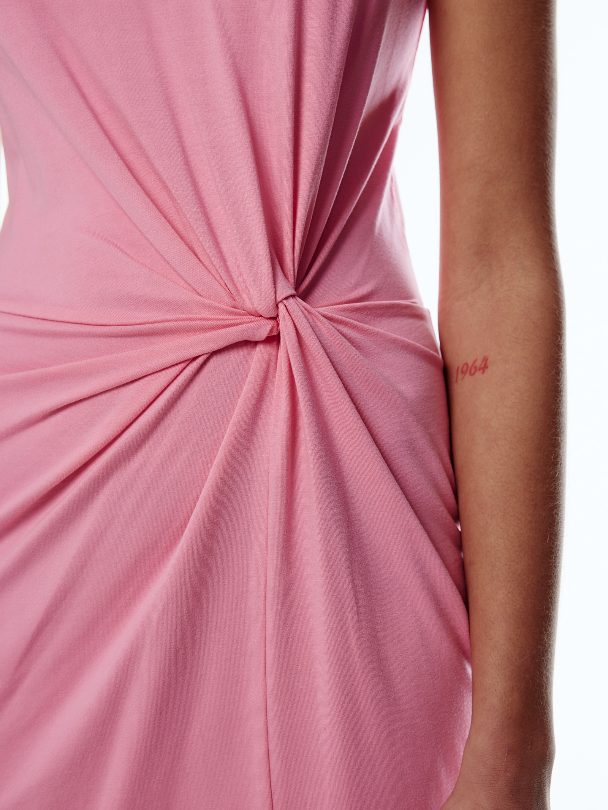 EDITED Produits Robe d’été 'Vanessa' rose