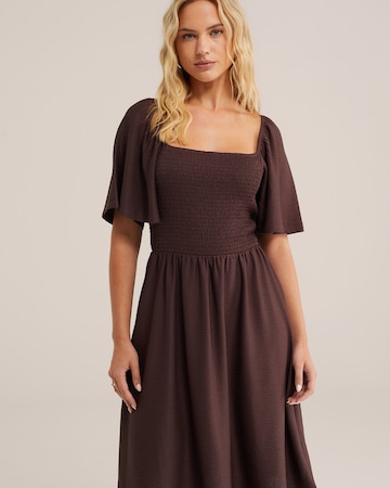 WE Fashion Nyári ruhák - barna